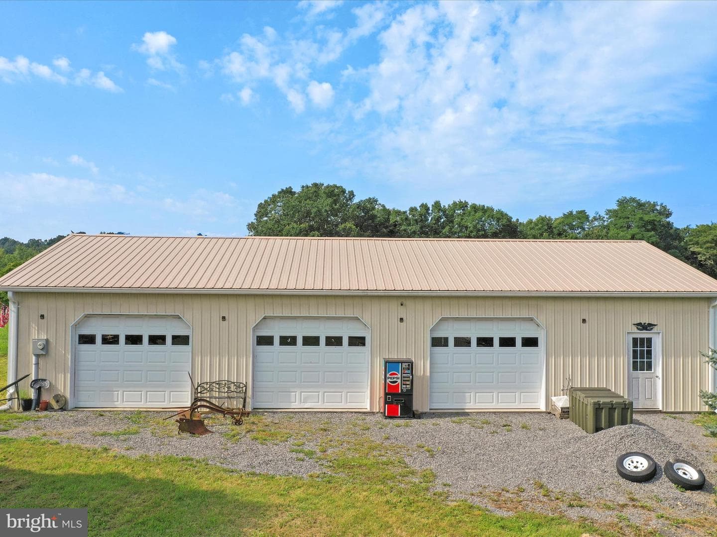47 Perry Lane photo 44
