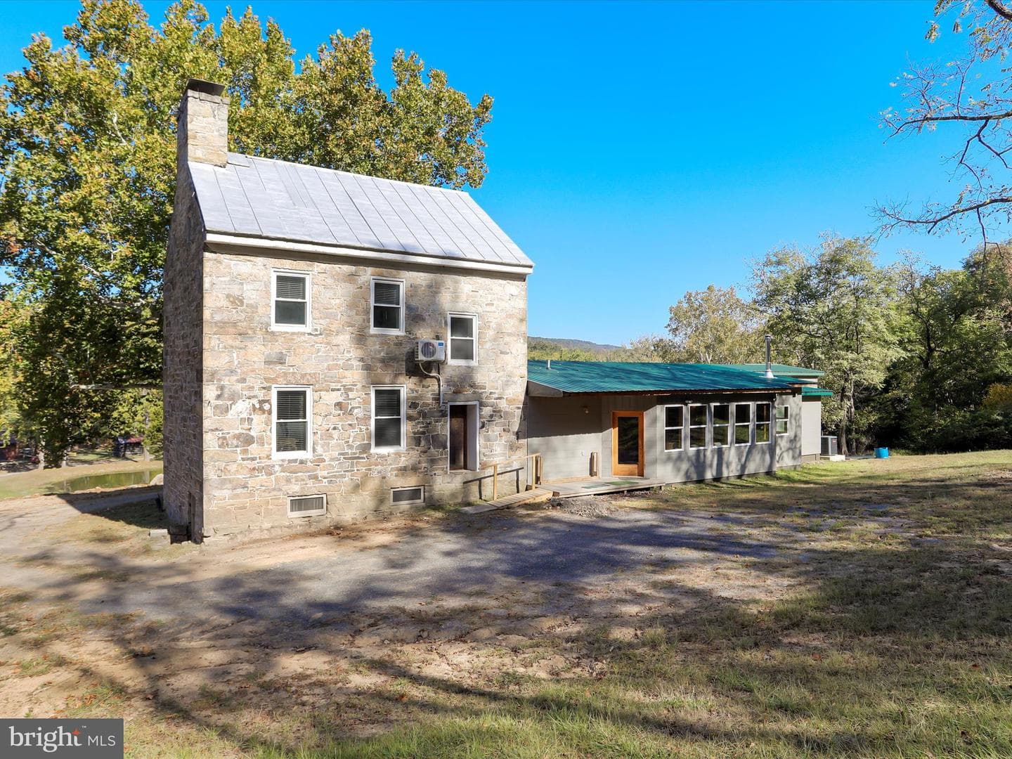 4478 Foxes Hollow Road photo 3