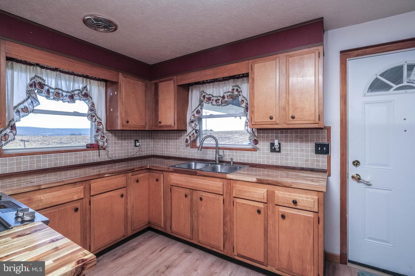 15462 Jersey Mountain Road photo 19