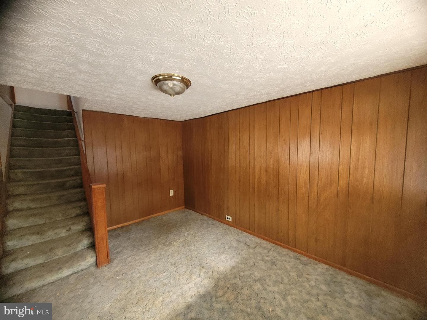 9492 Cumberland Road photo 23