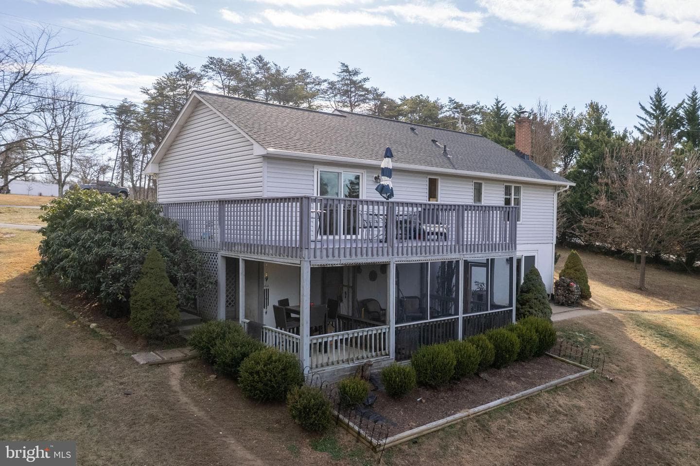 525 Timber Ridge Road photo 4