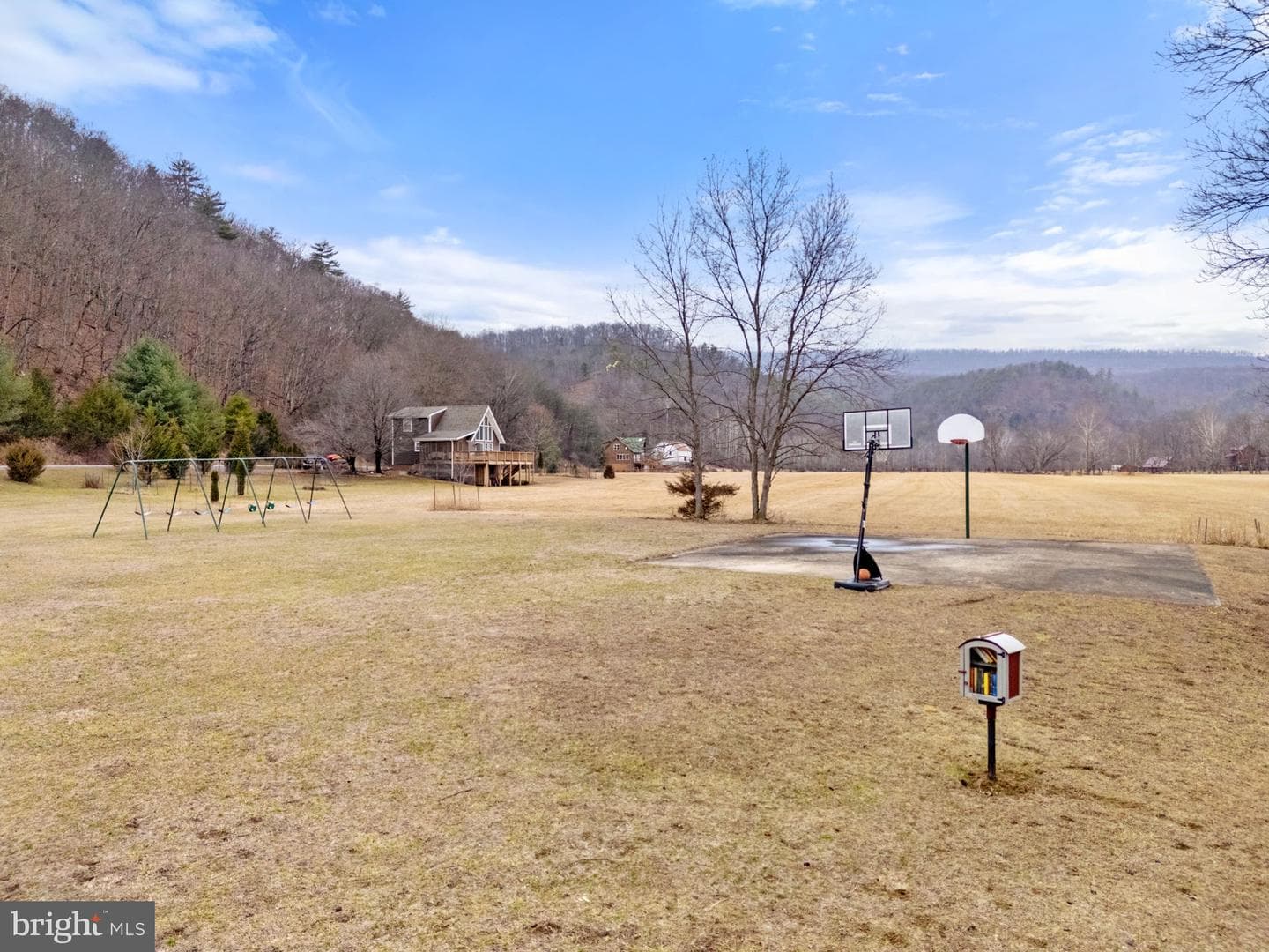 2368 Crossings View Road photo 100