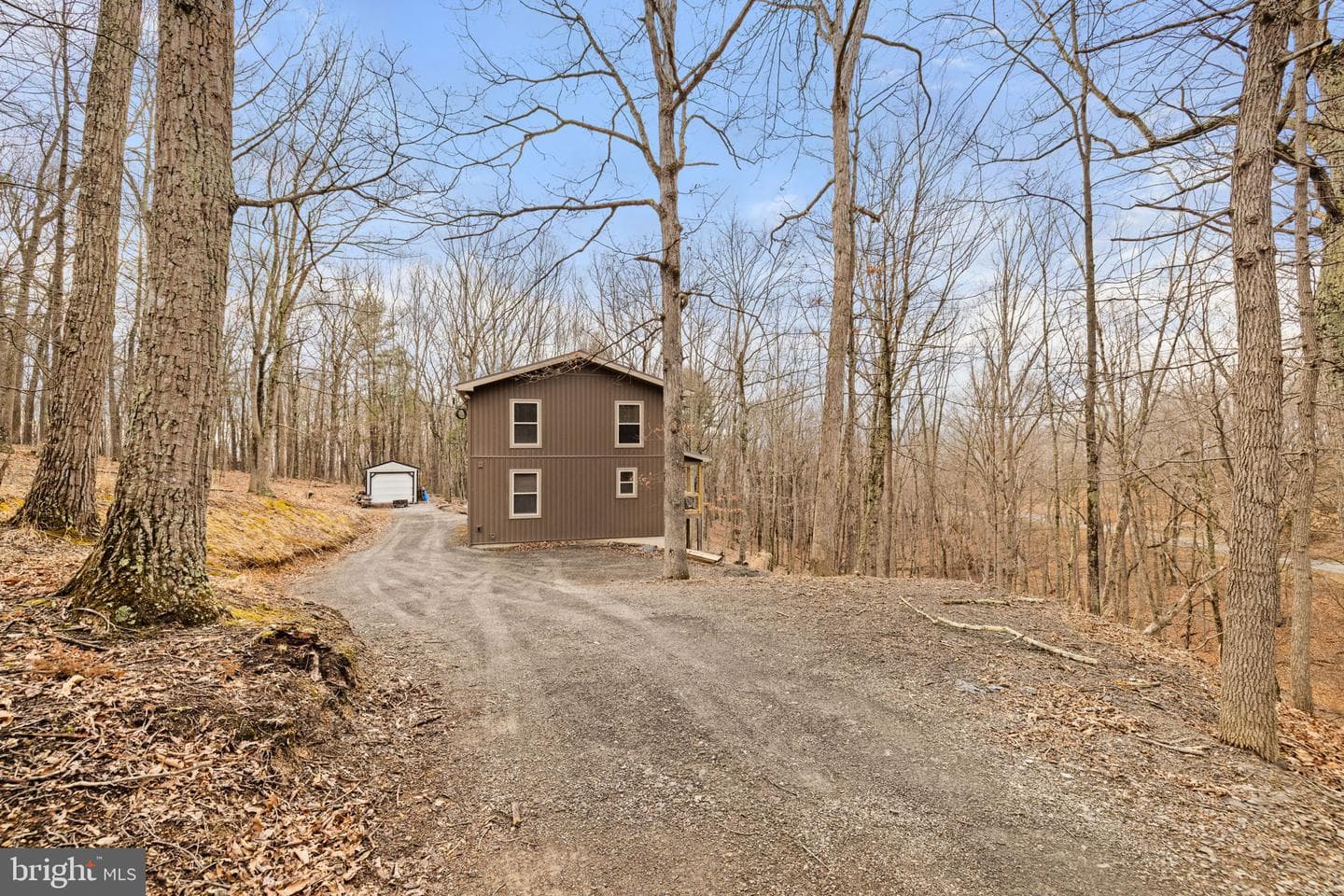 2368 Crossings View Road photo 33