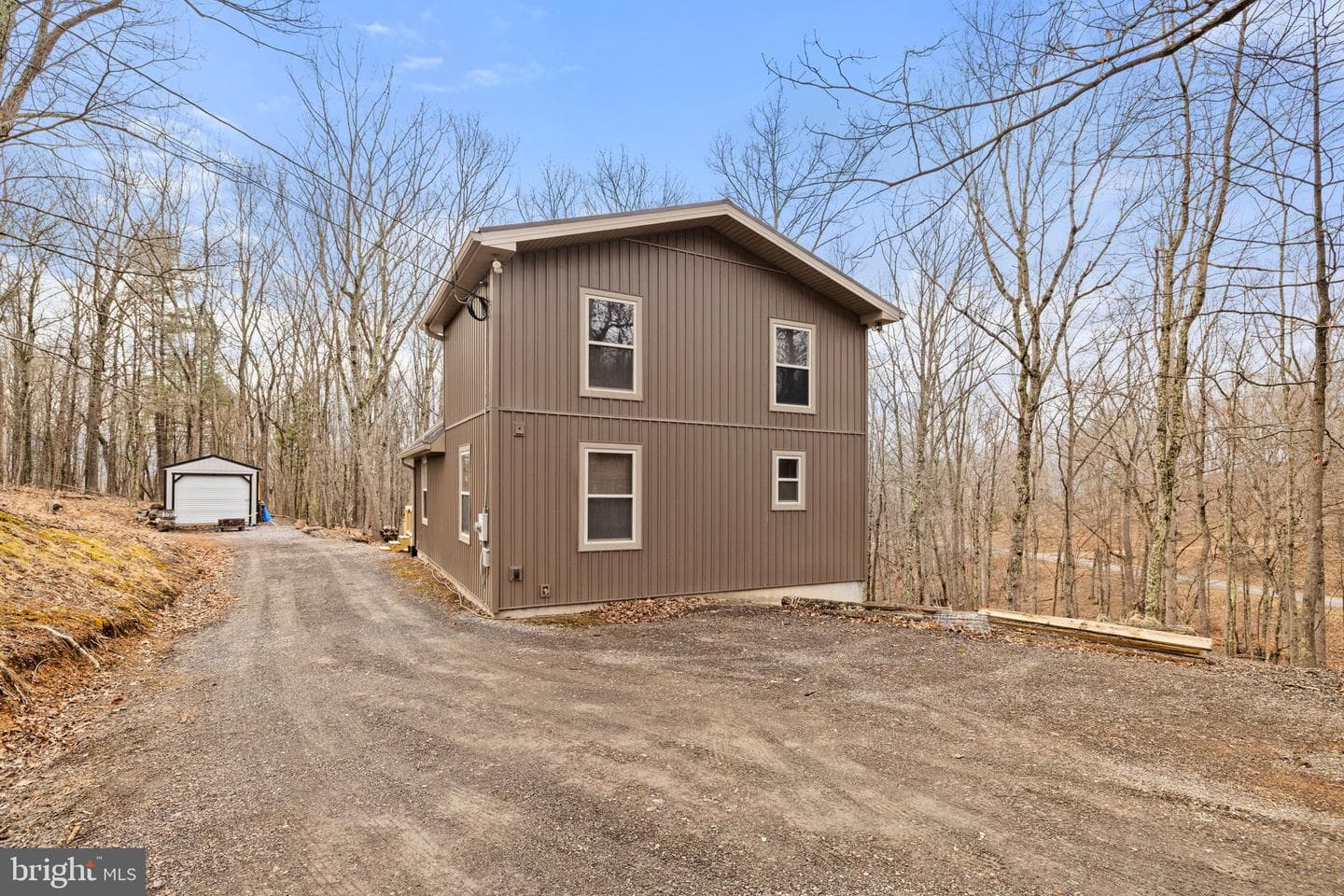 2368 Crossings View Road photo 34