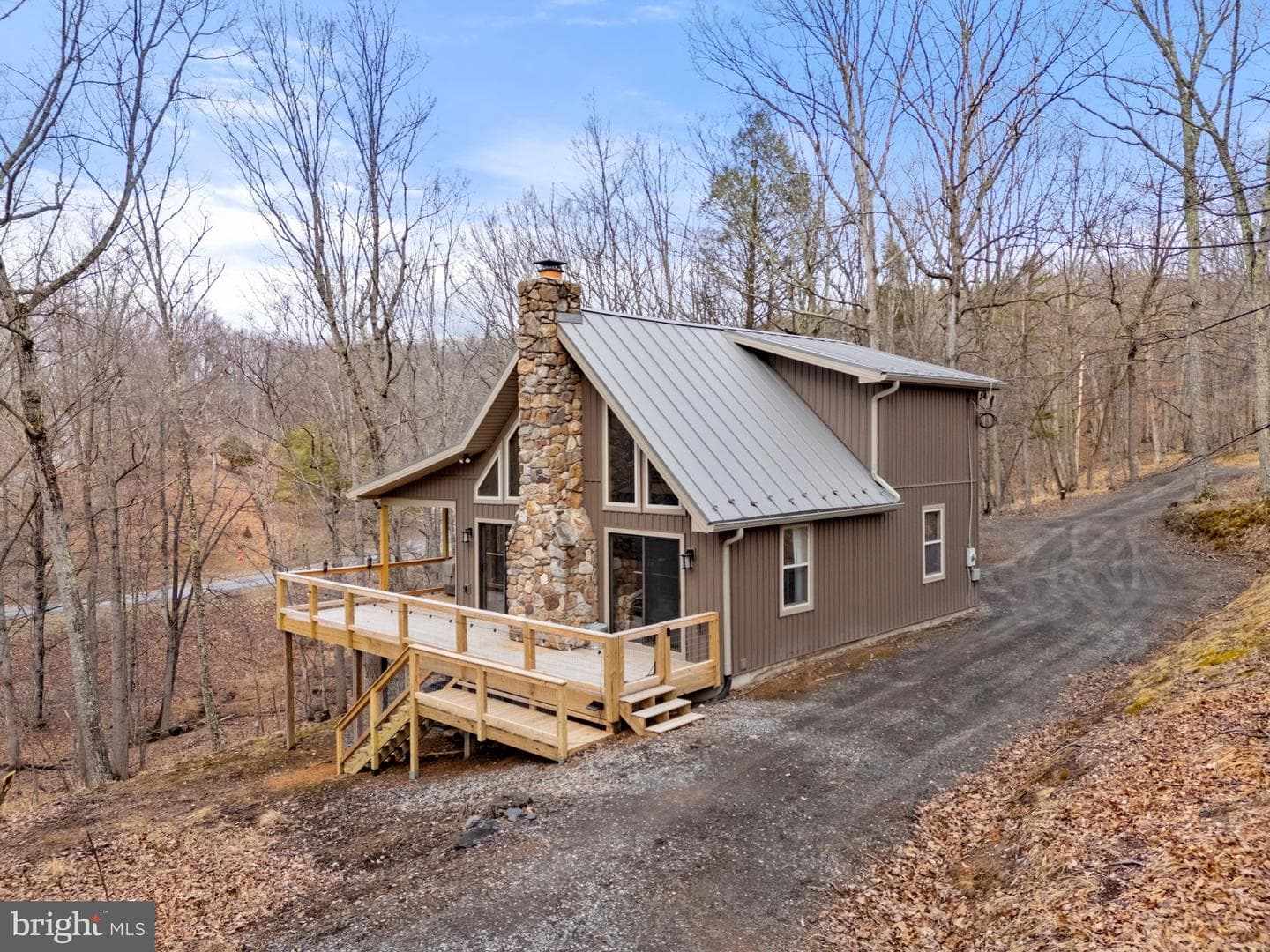 2368 Crossings View Road photo 36
