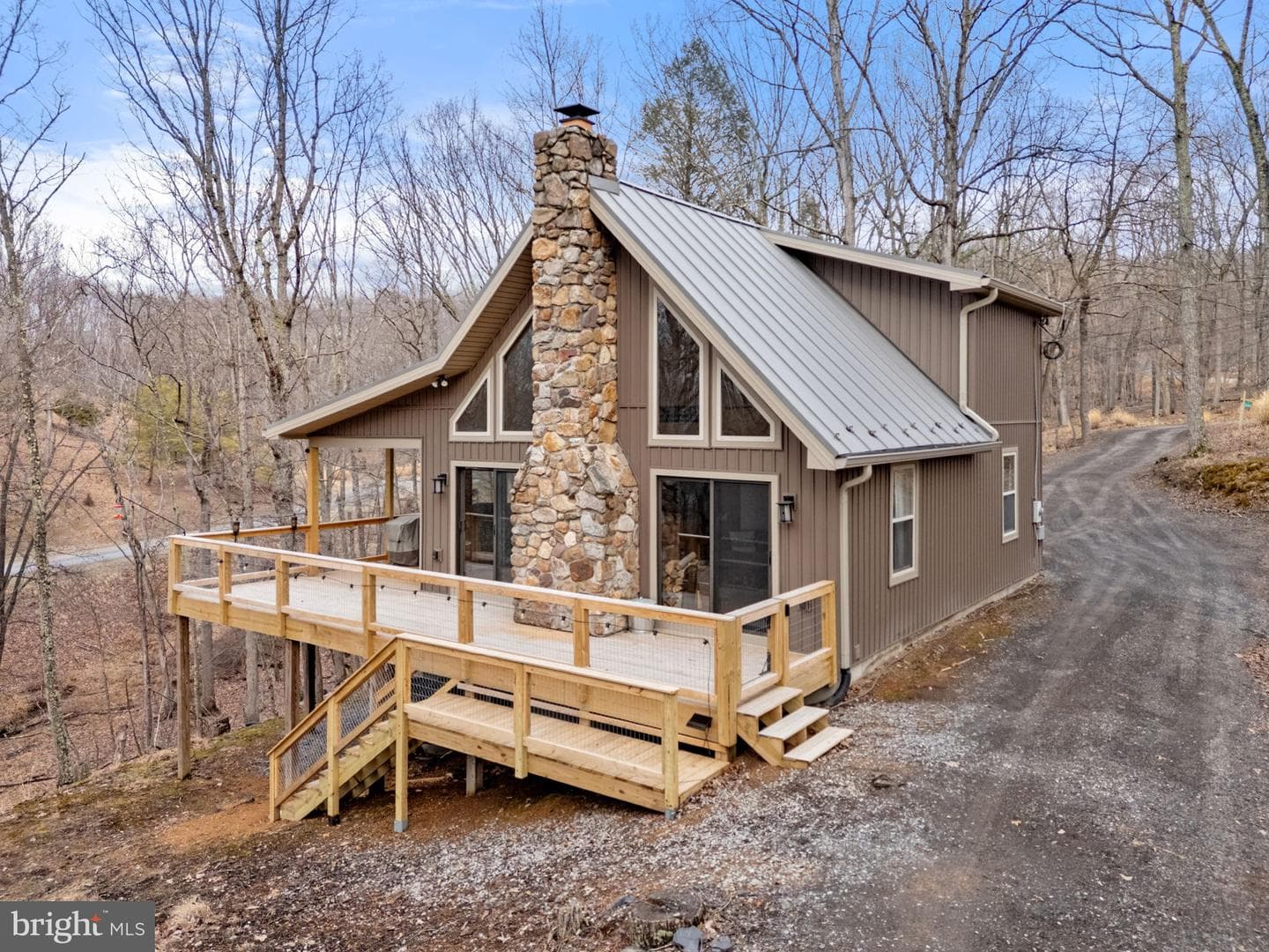 2368 Crossings View Road photo 37