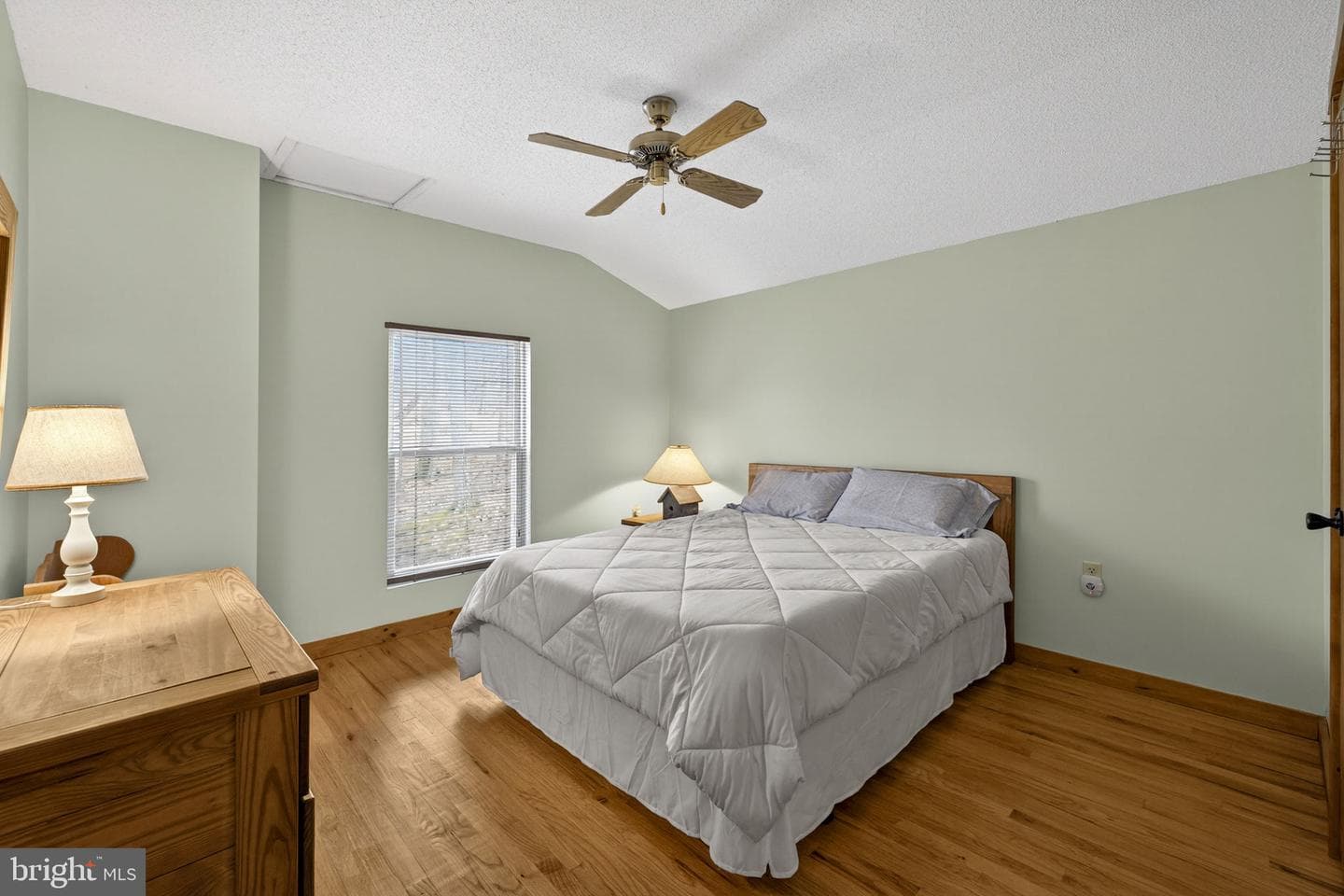 2368 Crossings View Road photo 47