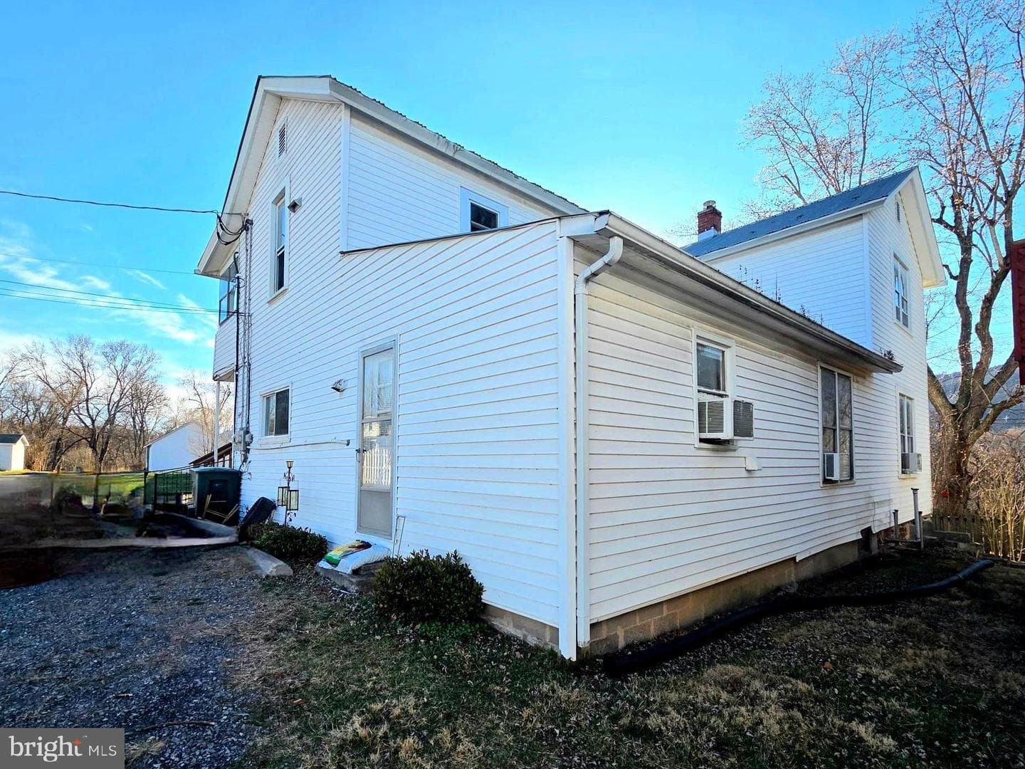 449 Harmison Lane photo 13