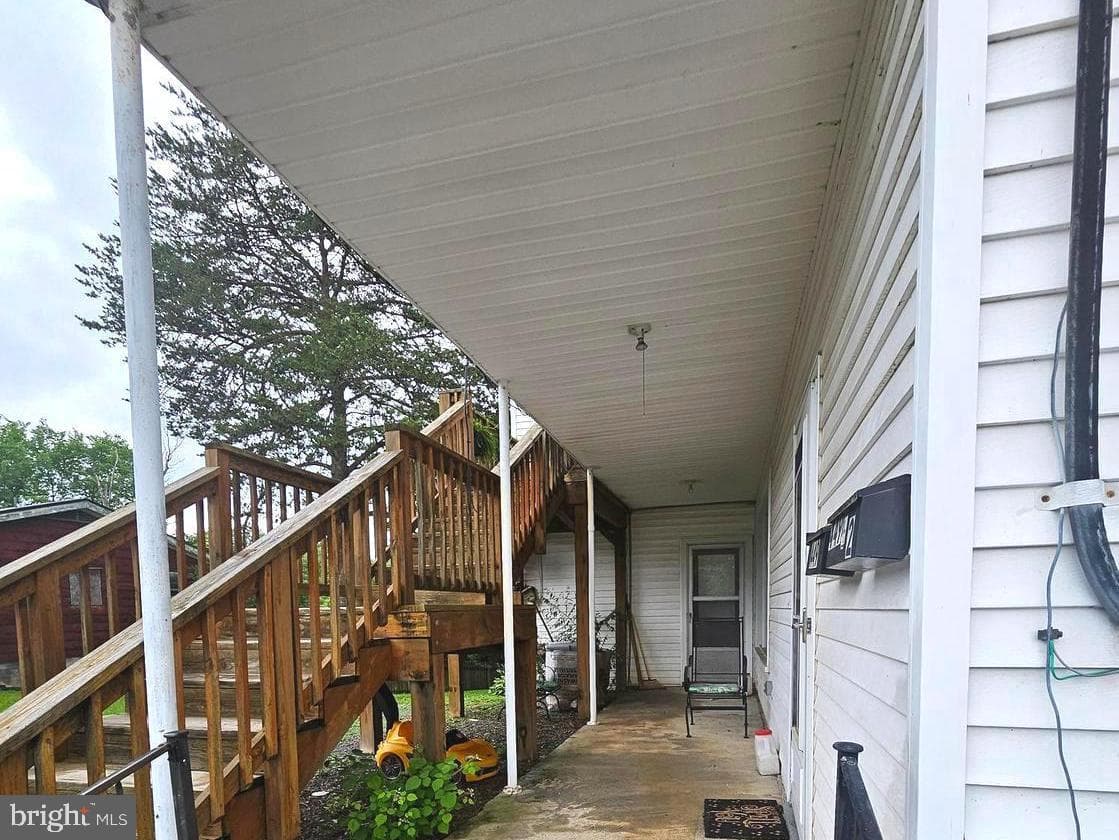 449 Harmison Lane photo 15