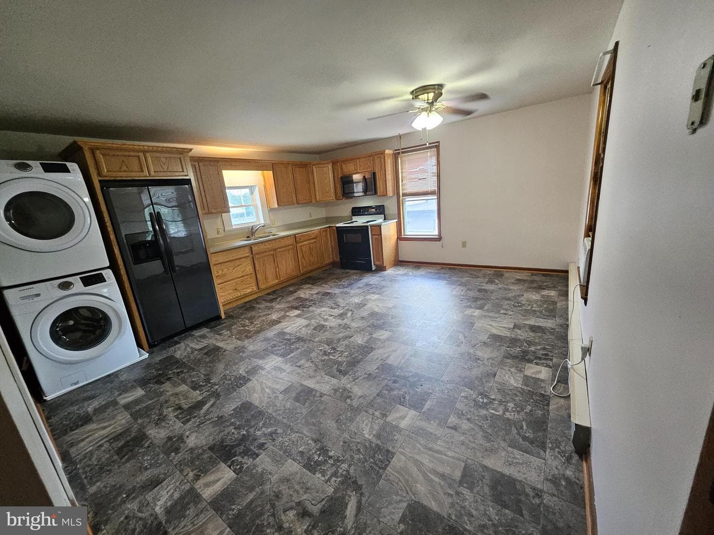 449 Harmison Lane photo 18