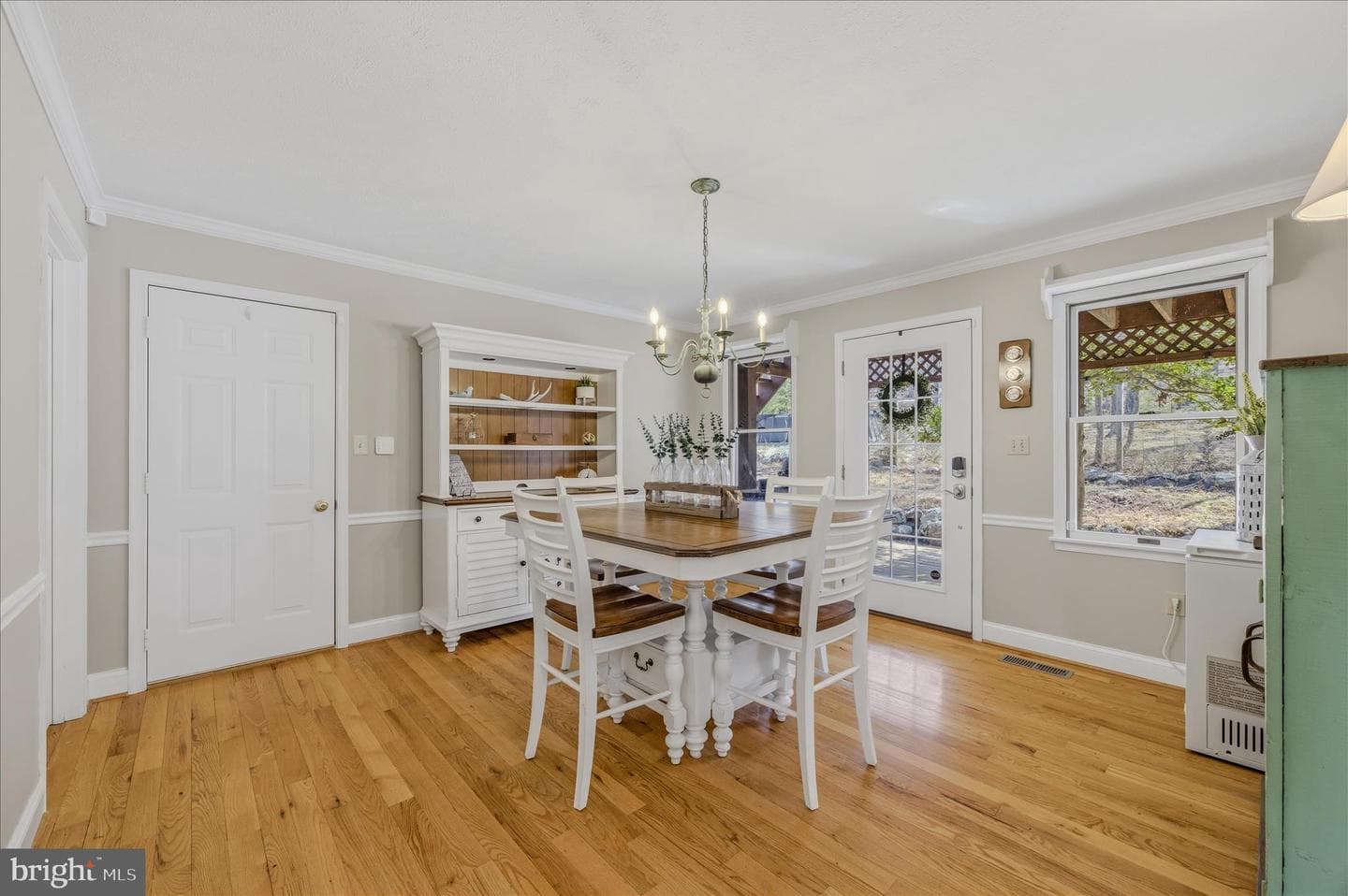 580 Braeburn Drive photo 23