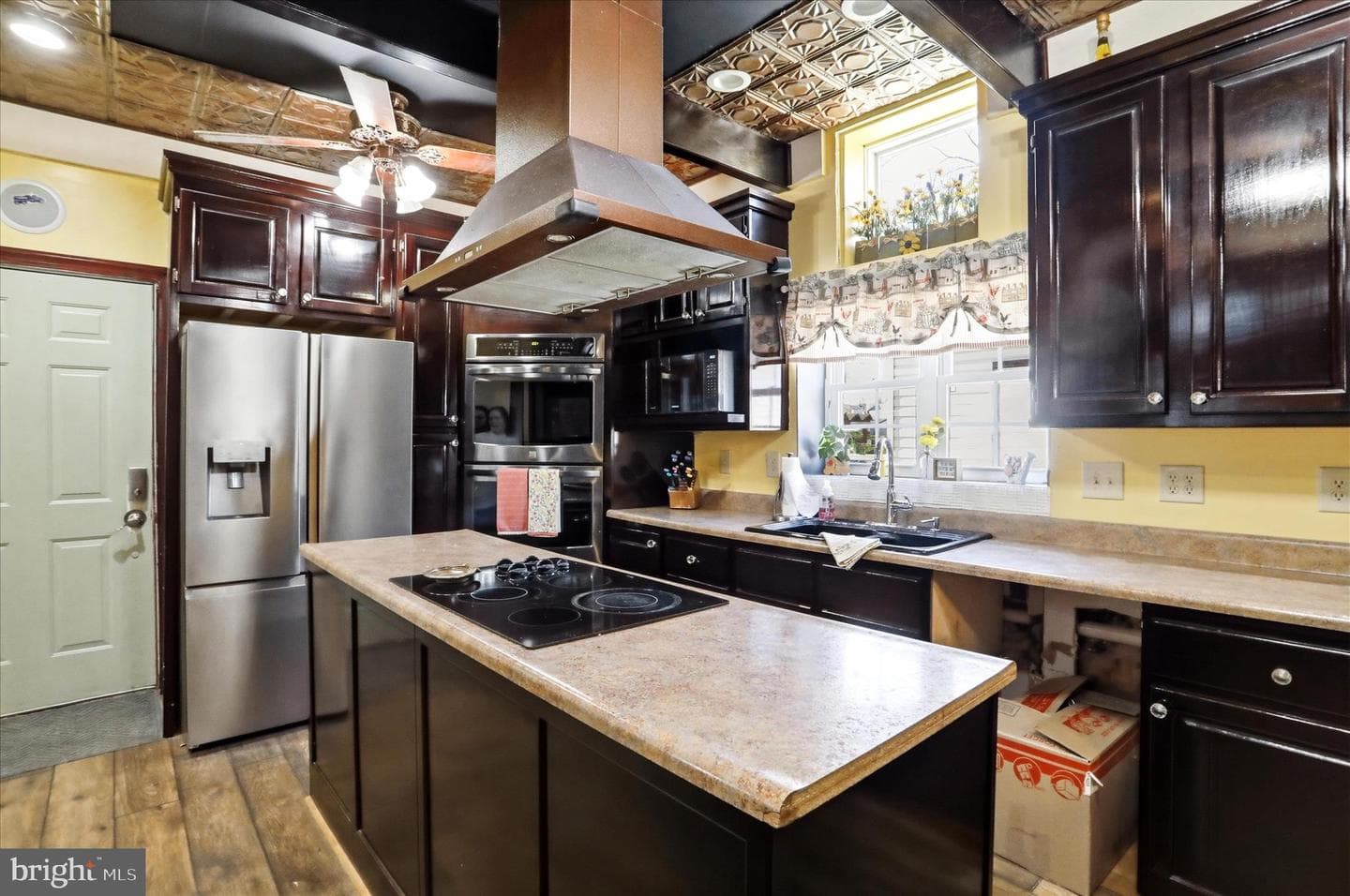 8303 Cumberland Road photo 19