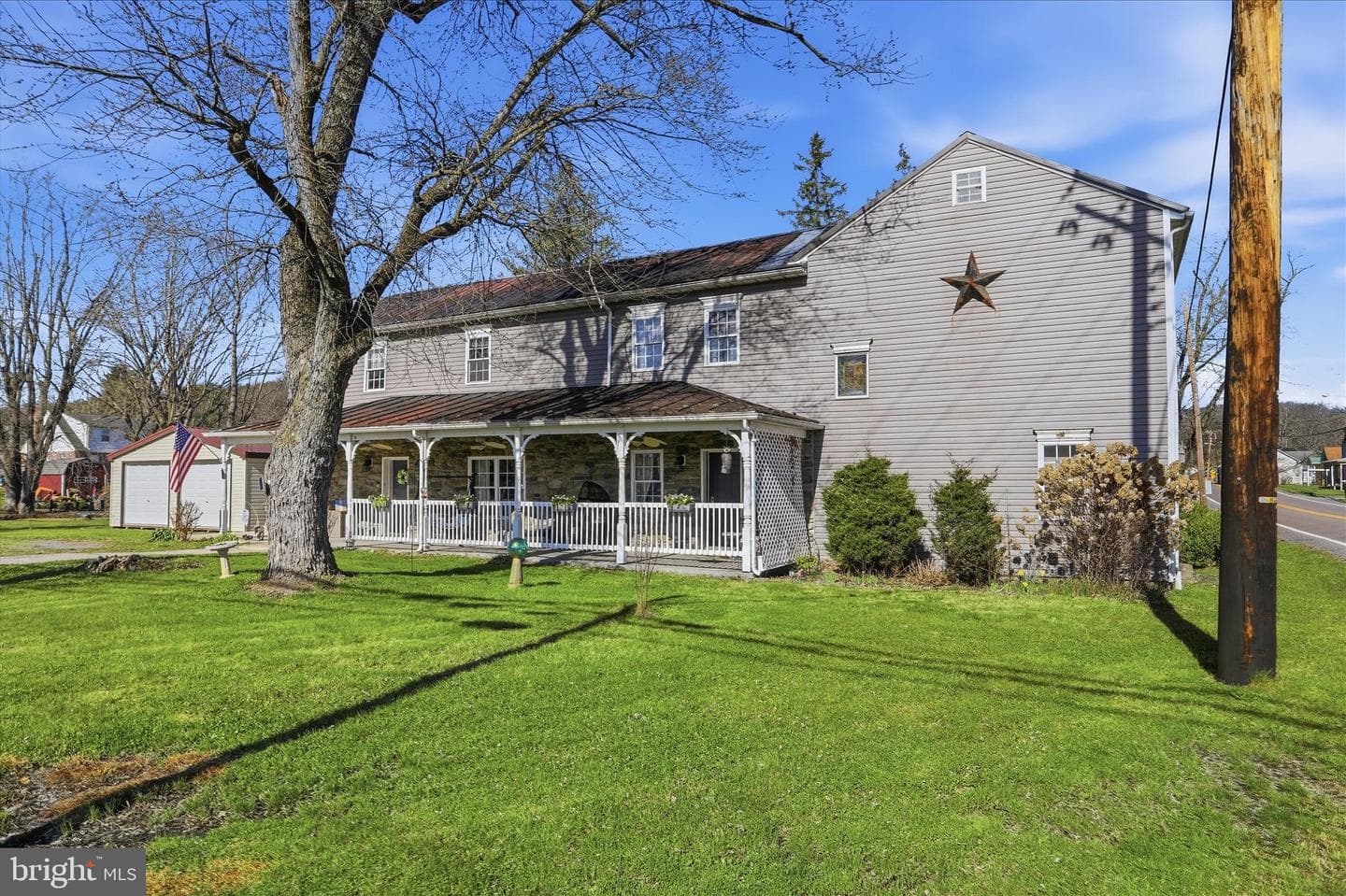 8303 Cumberland Road photo 3
