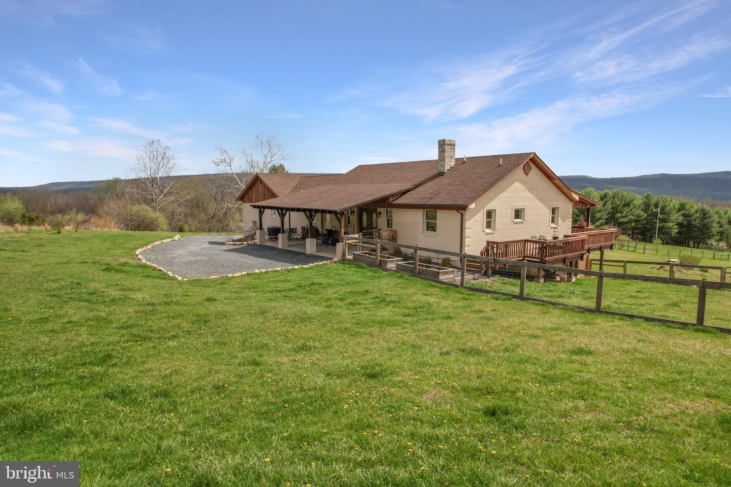 470 Brill Lane photo 3