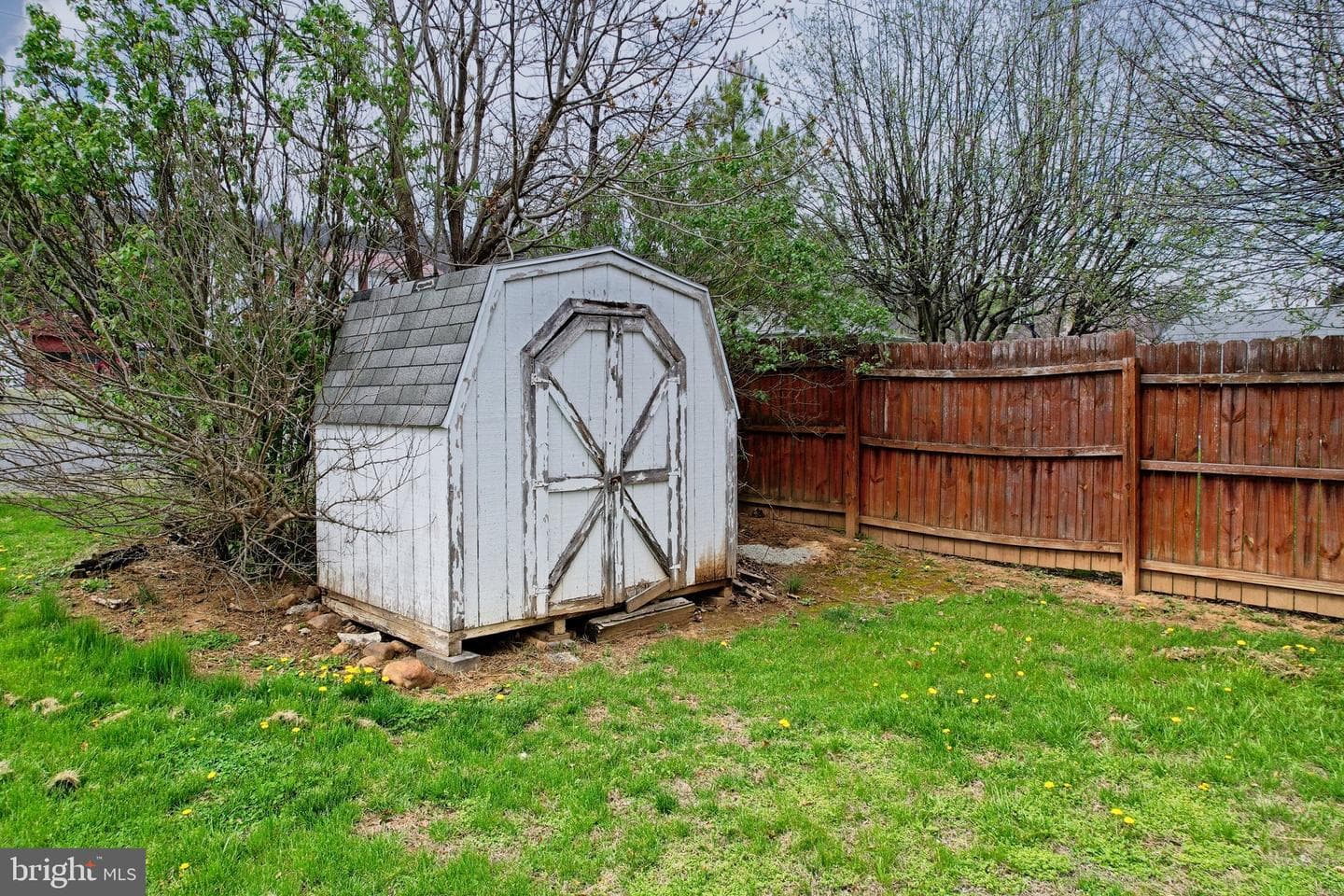 715 Charles Street photo 5