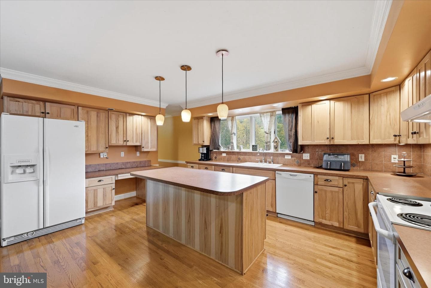 783 Ritters Valley Drive photo 14