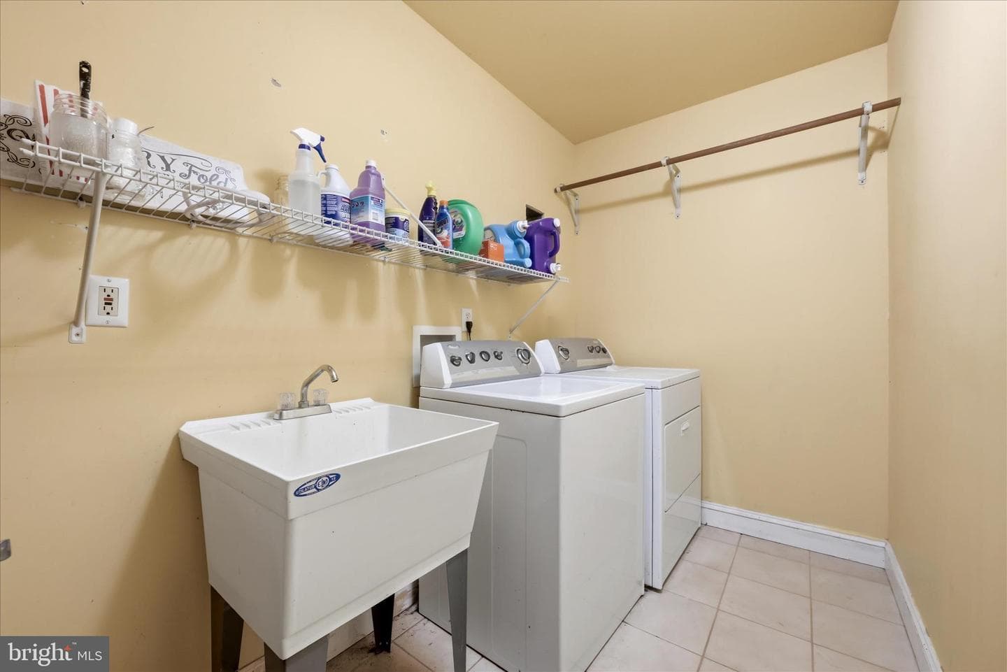 783 Ritters Valley Drive photo 31