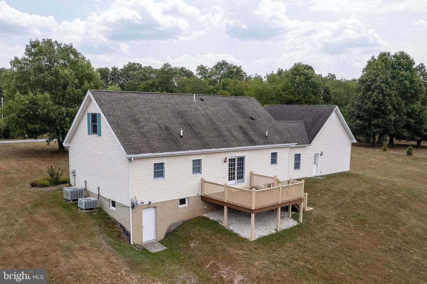 317 Strawberry Lane photo 11