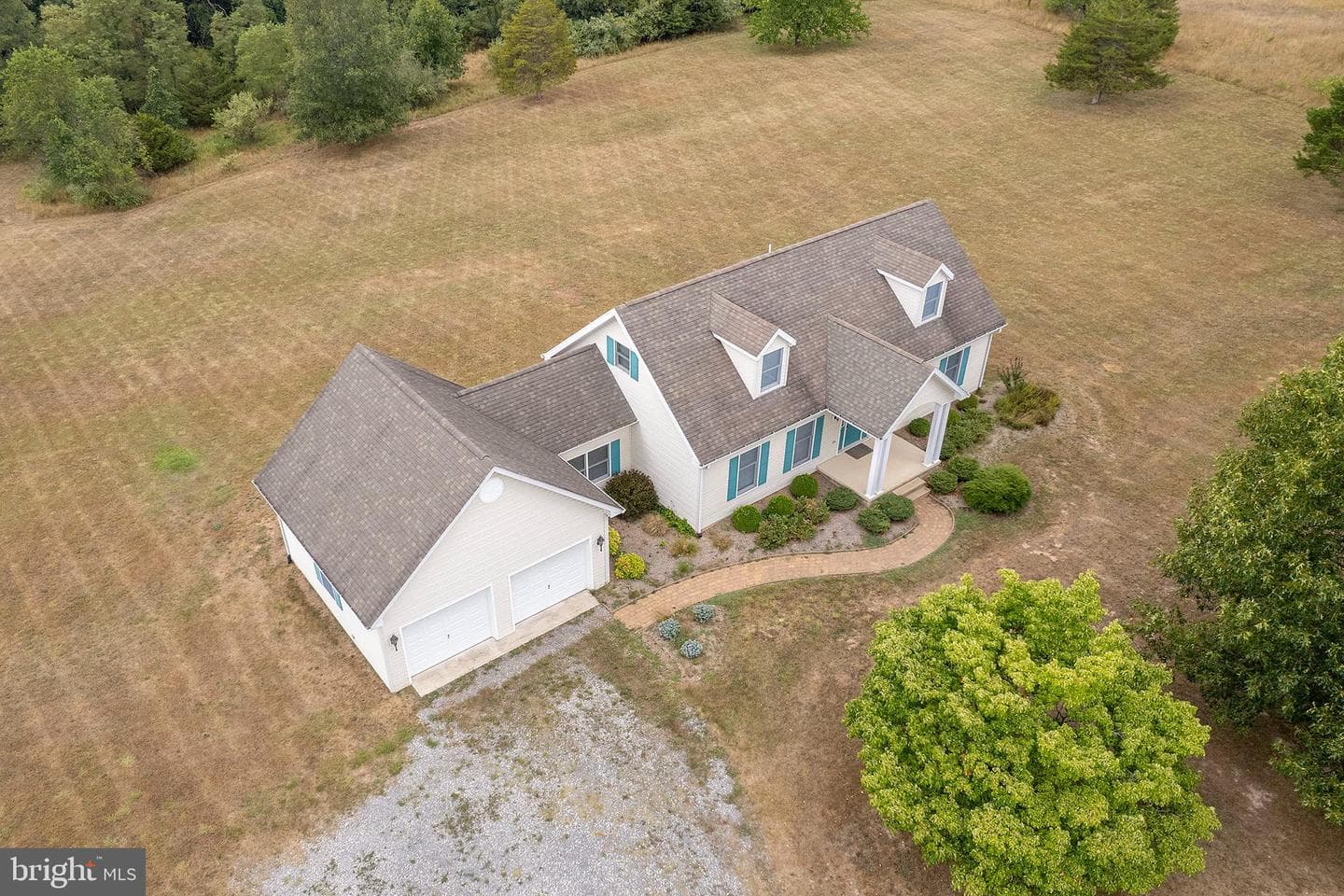 317 Strawberry Lane photo 7