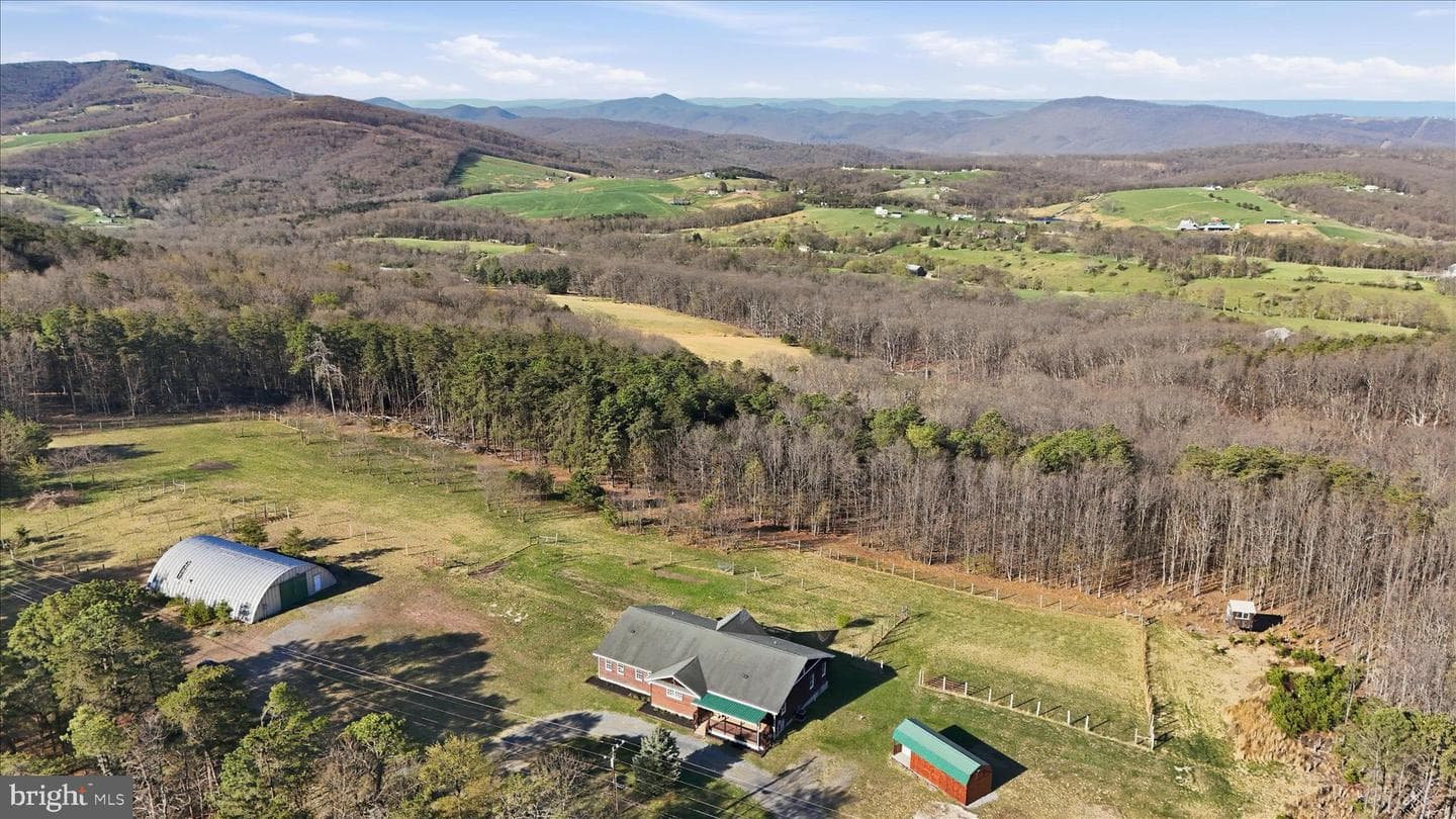 604 Locksa Road photo 2