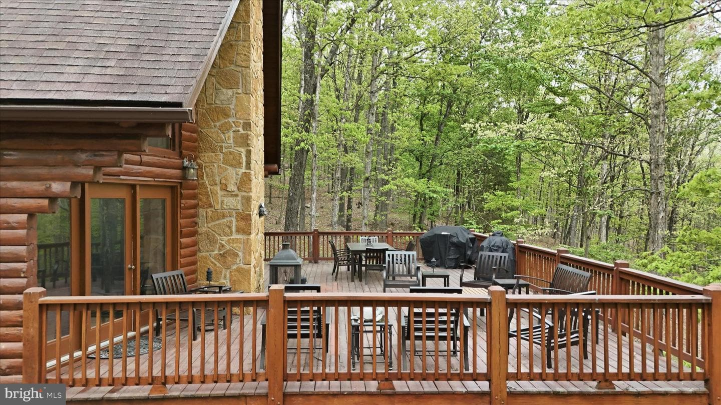 355 Hemlock Court photo 36