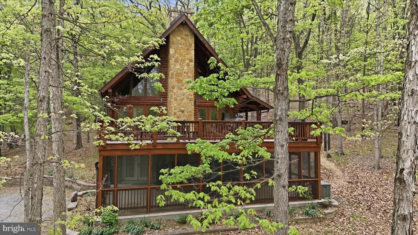 355 Hemlock Court photo 42