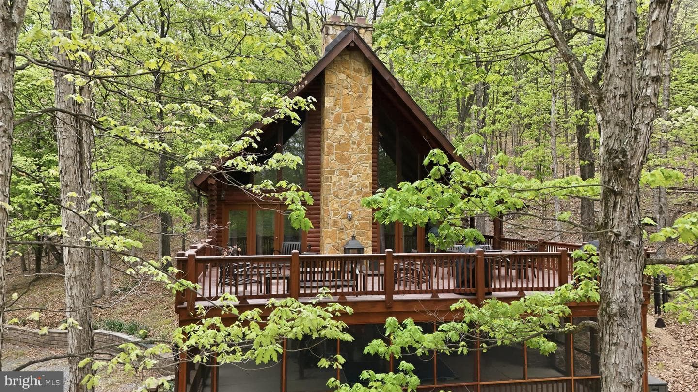 355 Hemlock Court photo 43