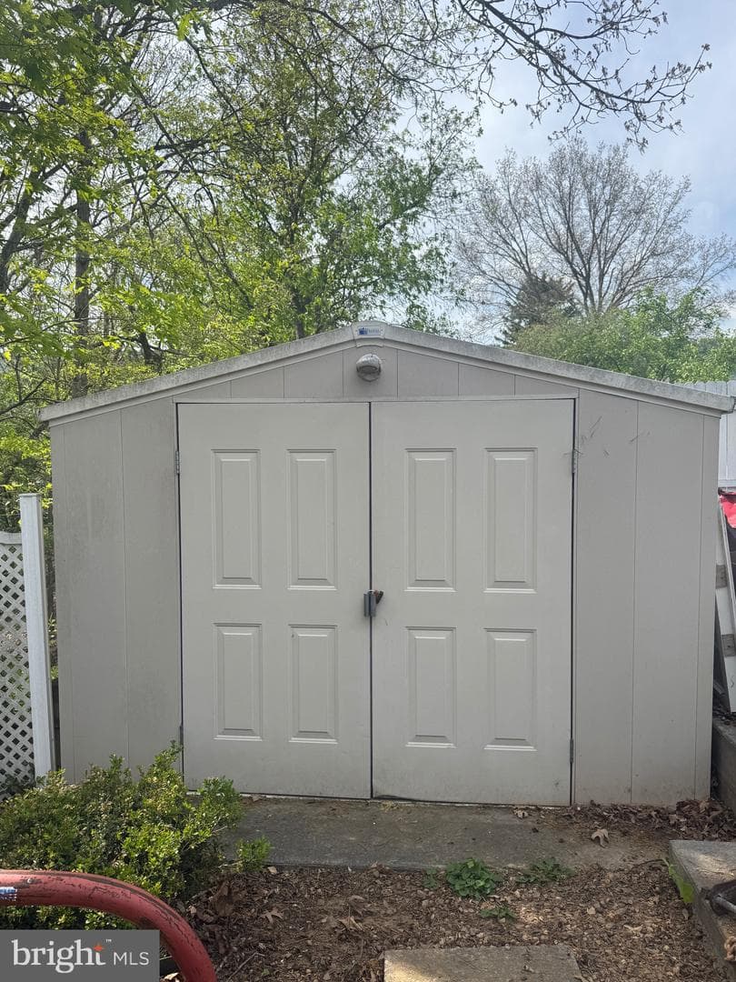 513 2nd Street photo 40