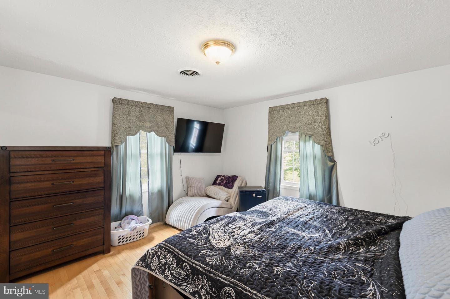 106 Waterview Dr photo 35