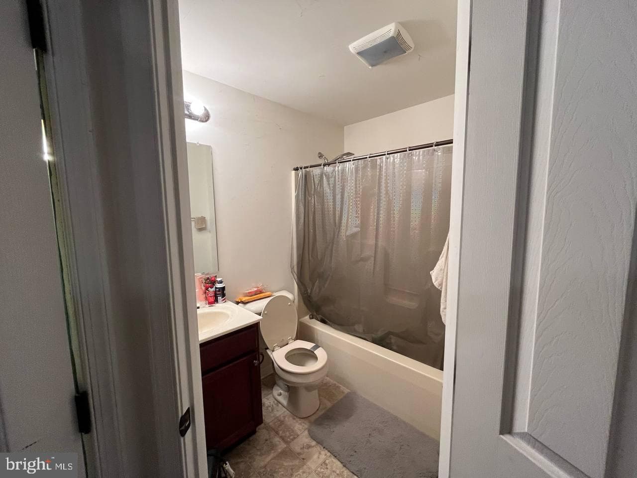 138 Bristol Springs Way photo 4