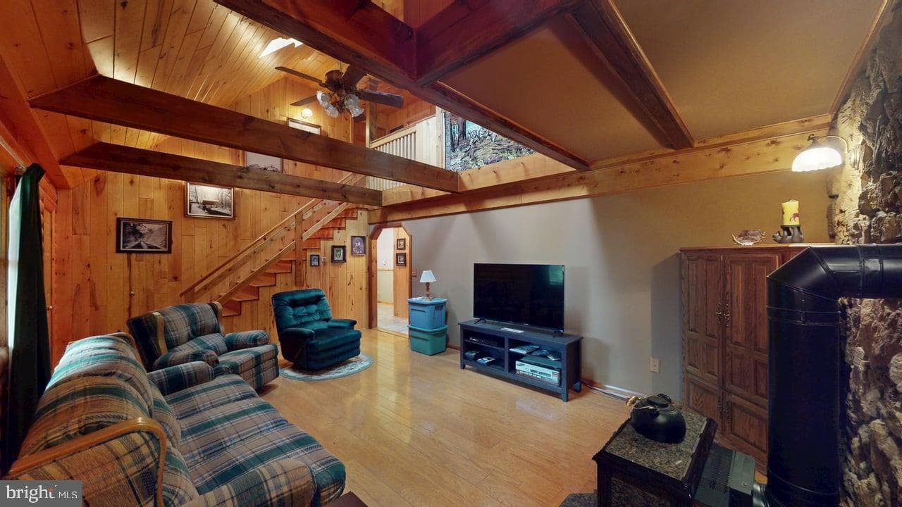 2362 Skyview Drive photo 22