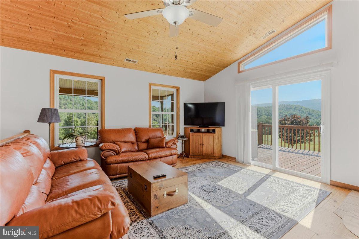 1054 River Bend Drive photo 37