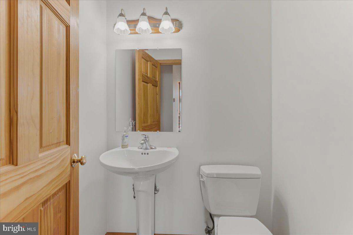 1054 River Bend Drive photo 40