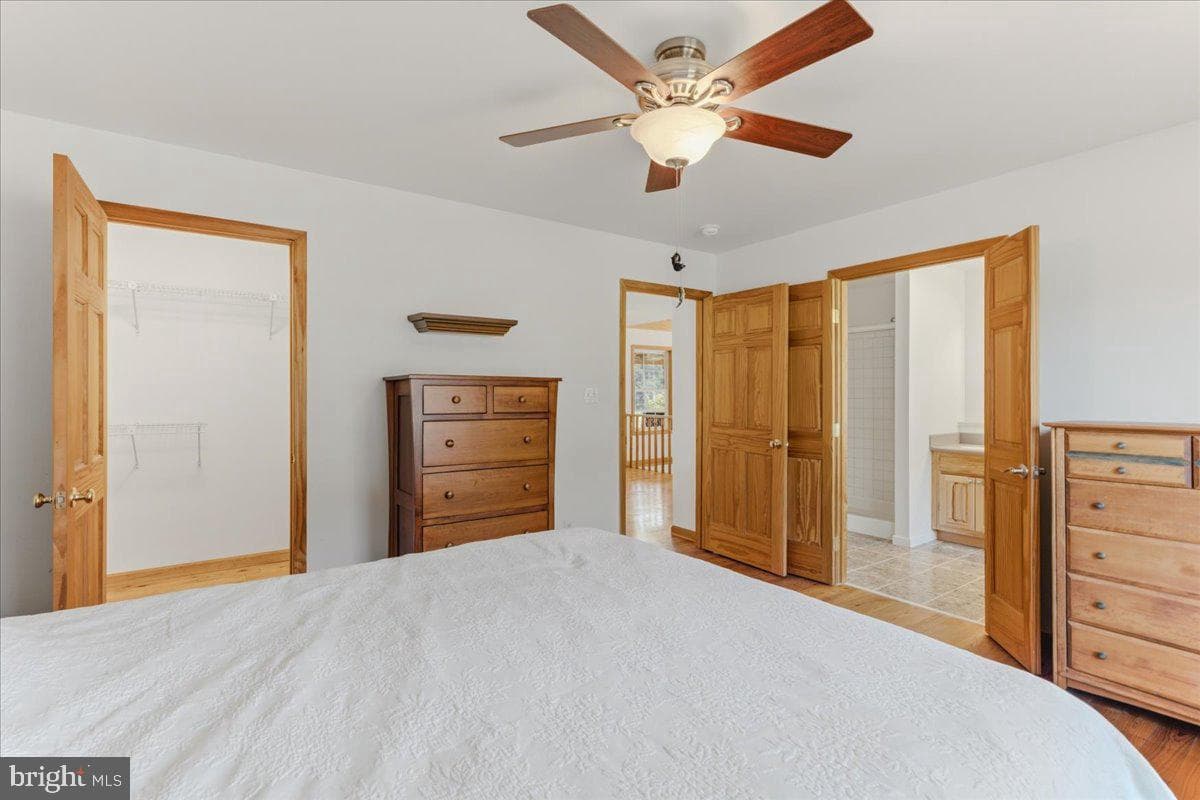 1054 River Bend Drive photo 43