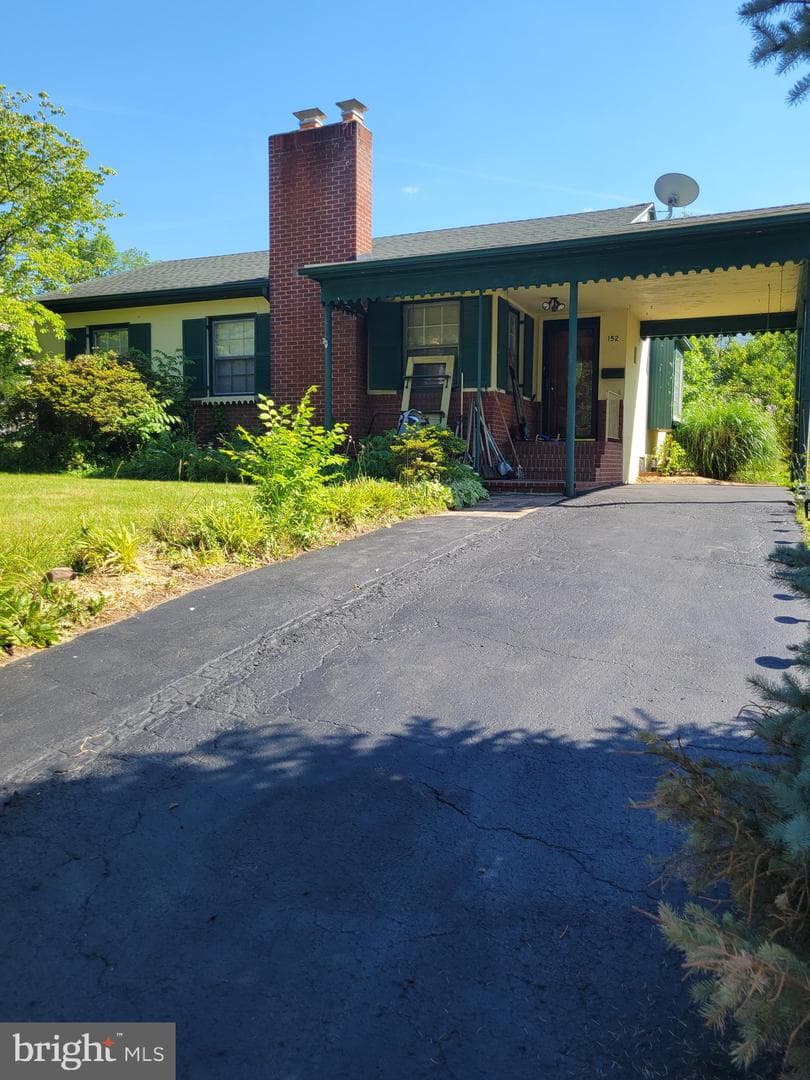 152 Valley Street photo 1