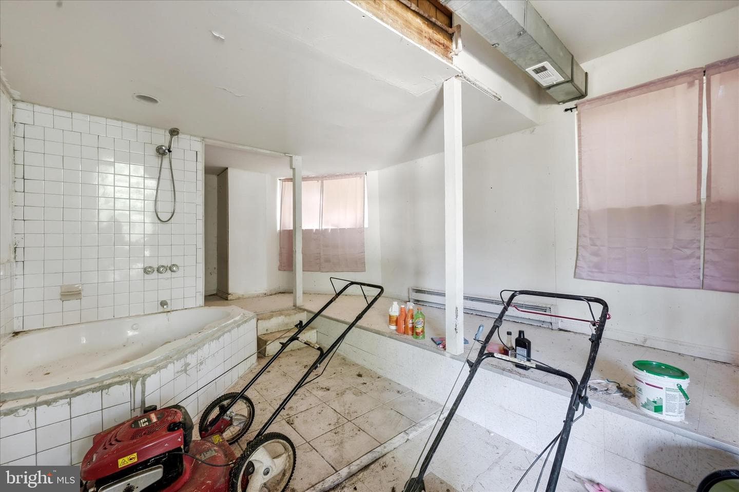 154 Blakes Way photo 16