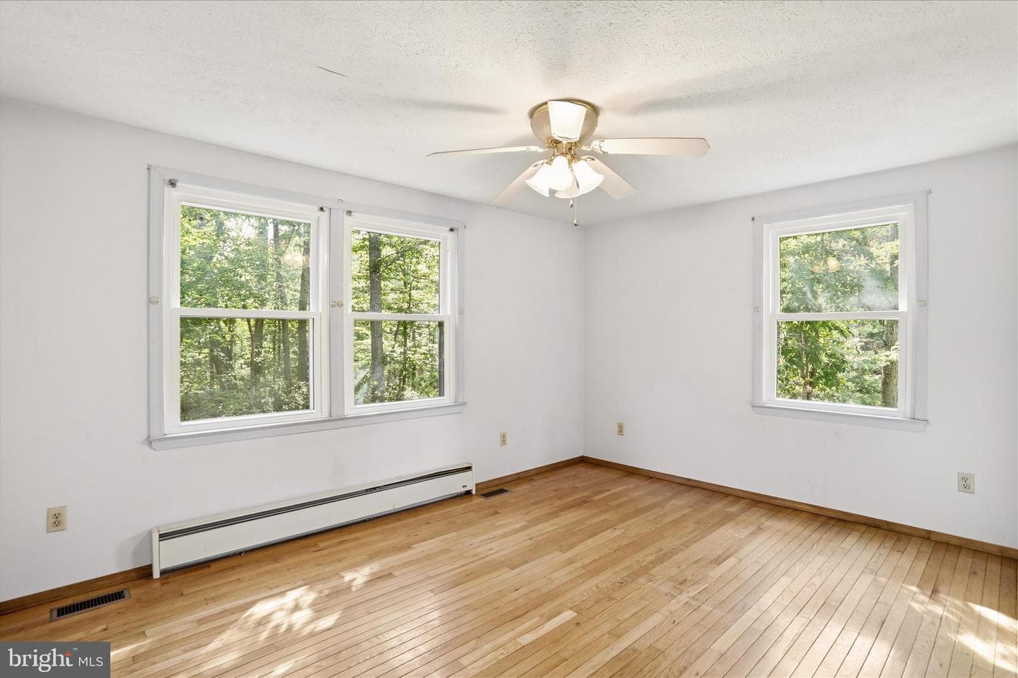 633 Halterman Drive photo 14