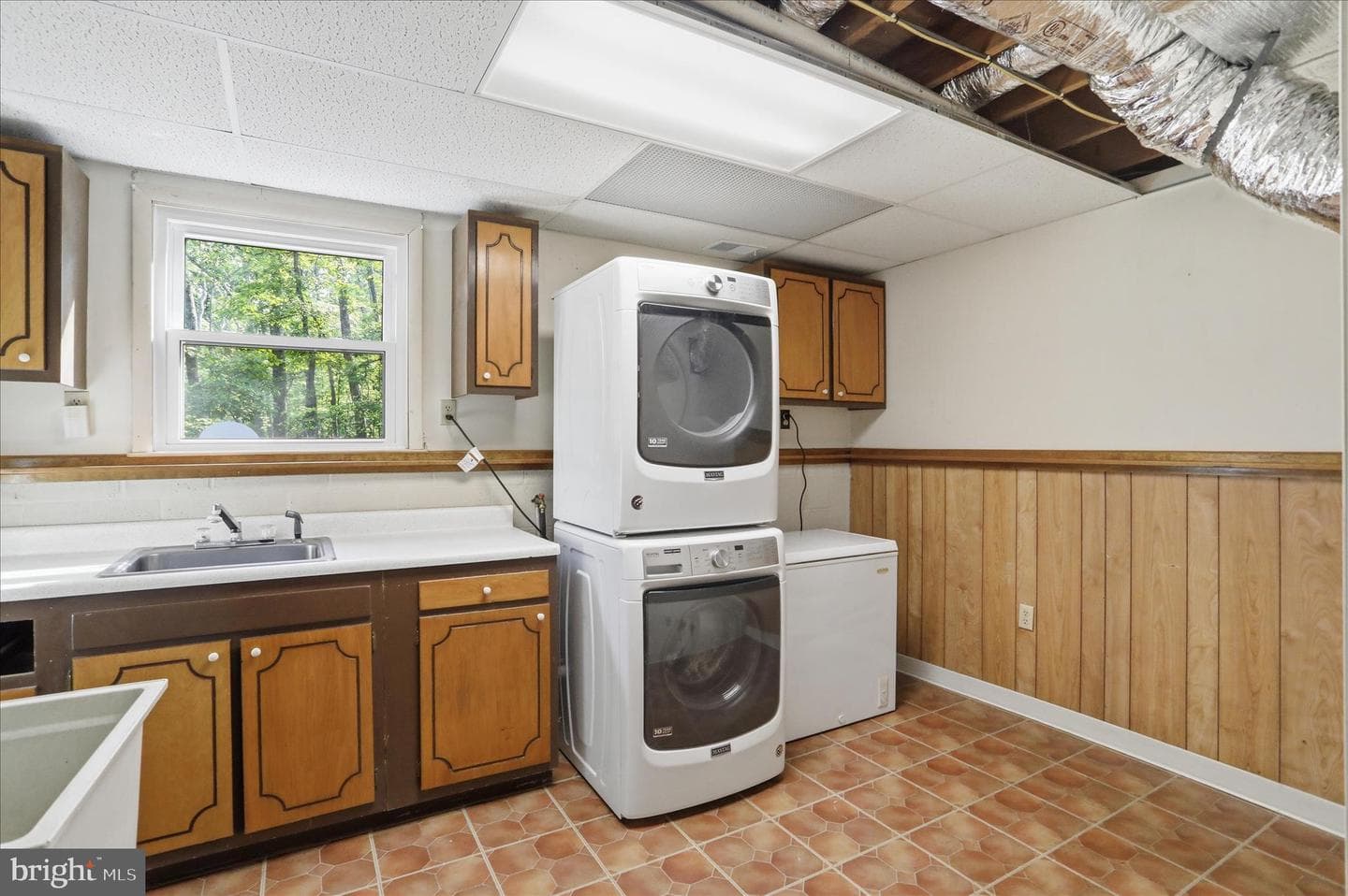 633 Halterman Drive photo 24