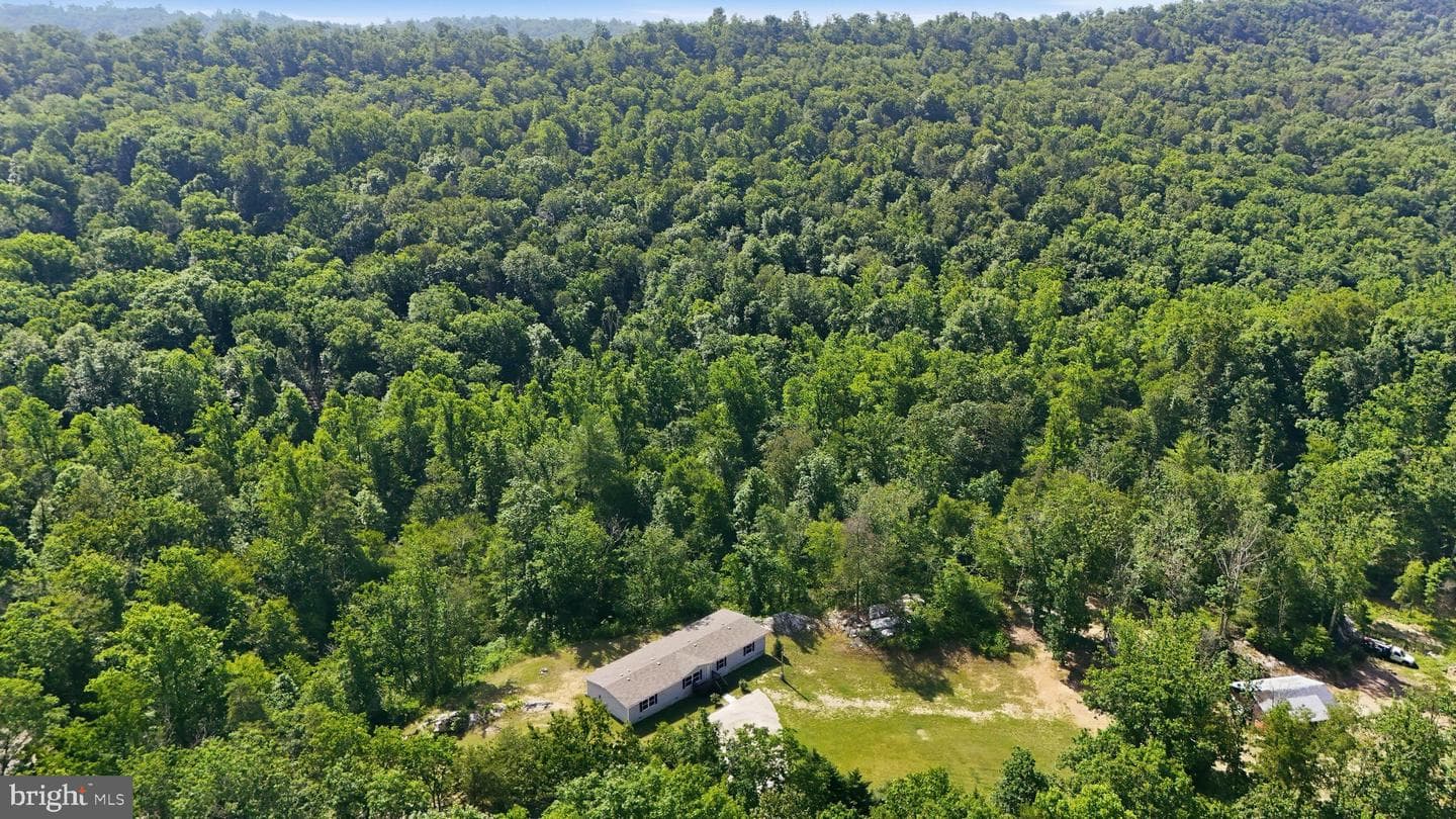 1355 Sandy Hollow Road, Bloomery