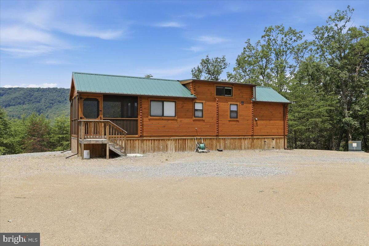 3300 Foxes Hollow Road, Romney