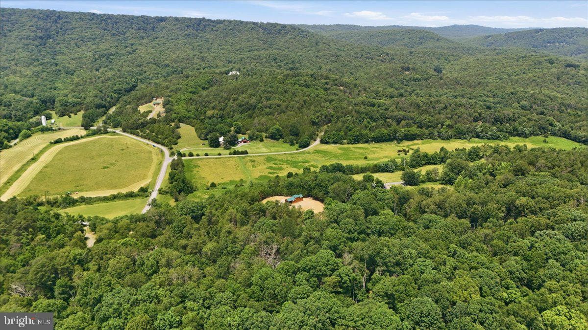 3300 Foxes Hollow Road photo 54