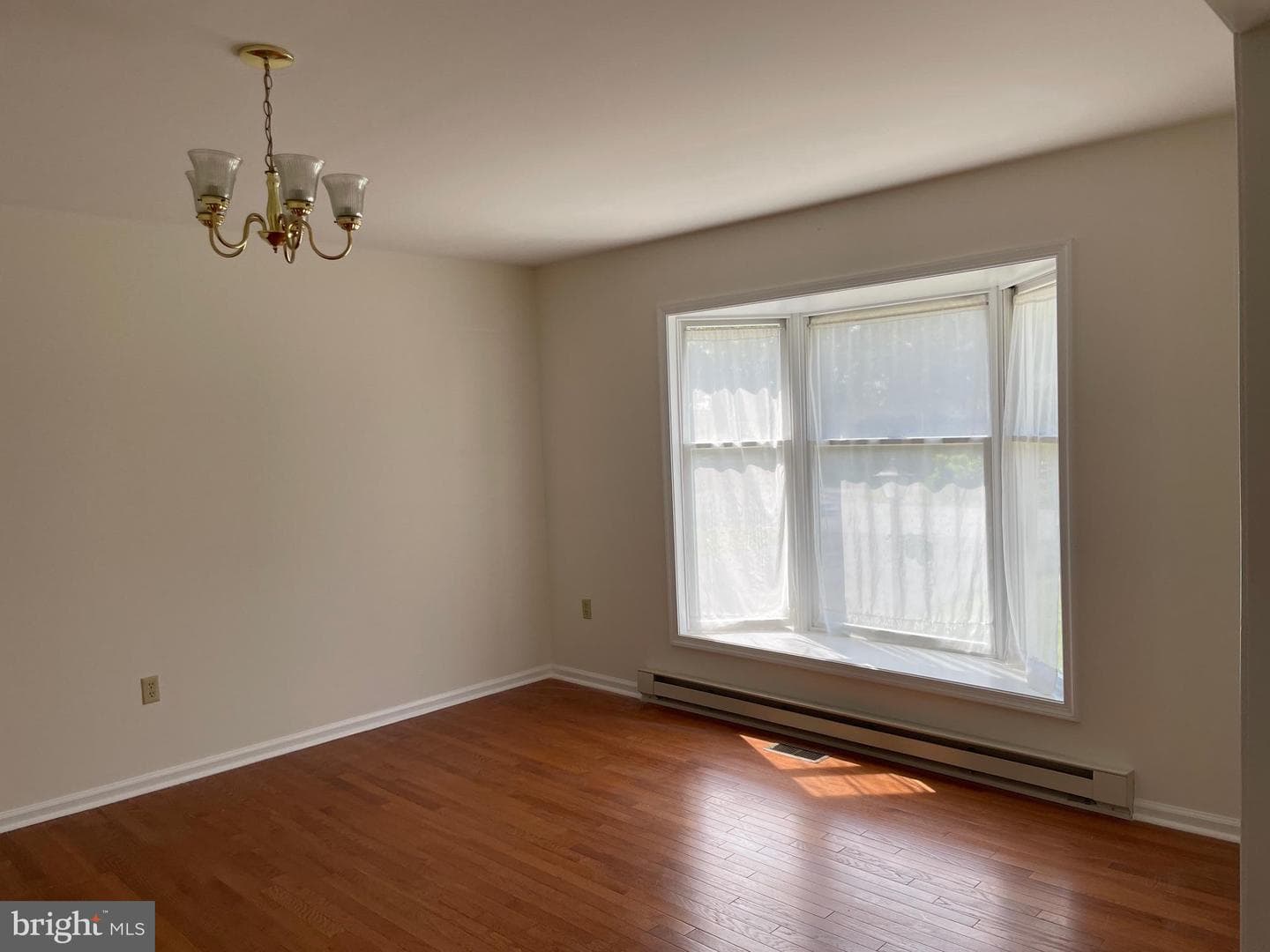 221 Deerfield Drive photo 14