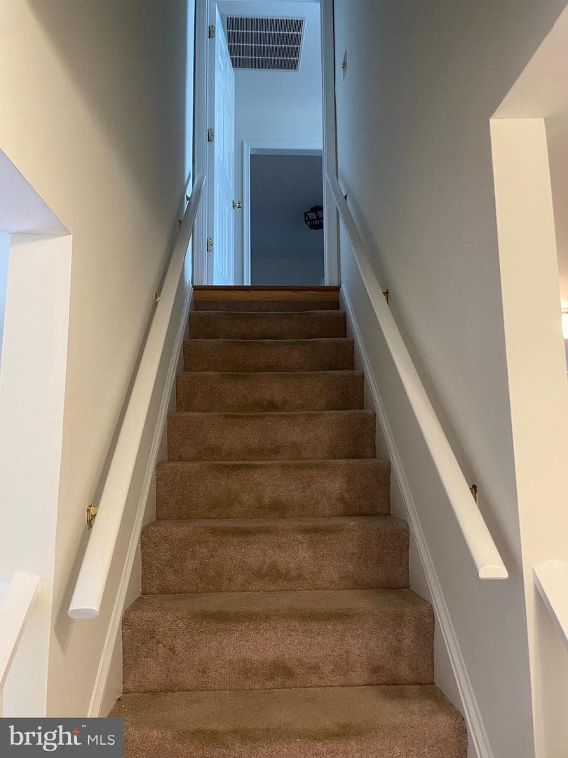 221 Deerfield Drive photo 29