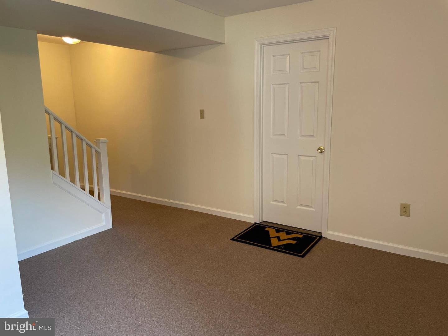 221 Deerfield Drive photo 31