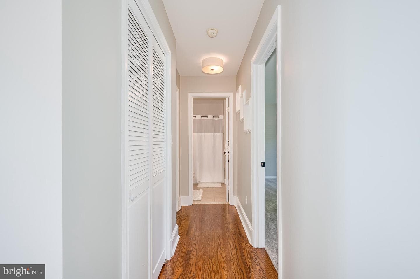 344 Bedford Drive photo 23