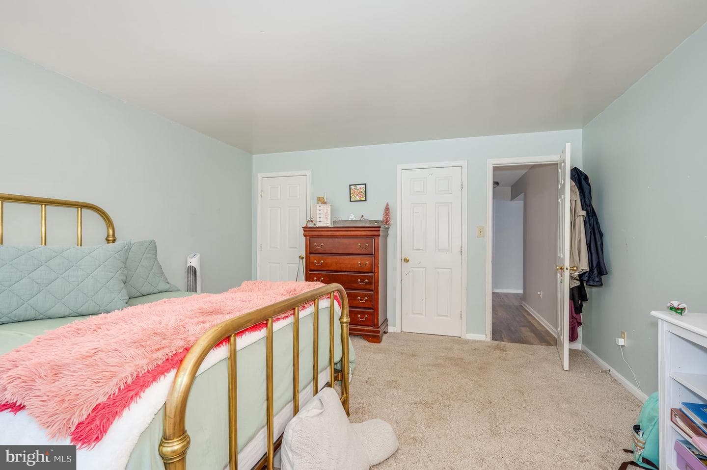 344 Bedford Drive photo 34