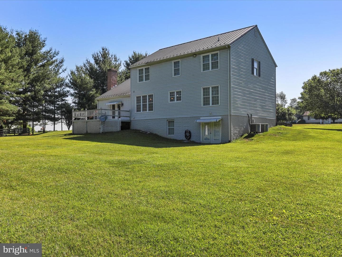 120 Monticello Drive photo 56