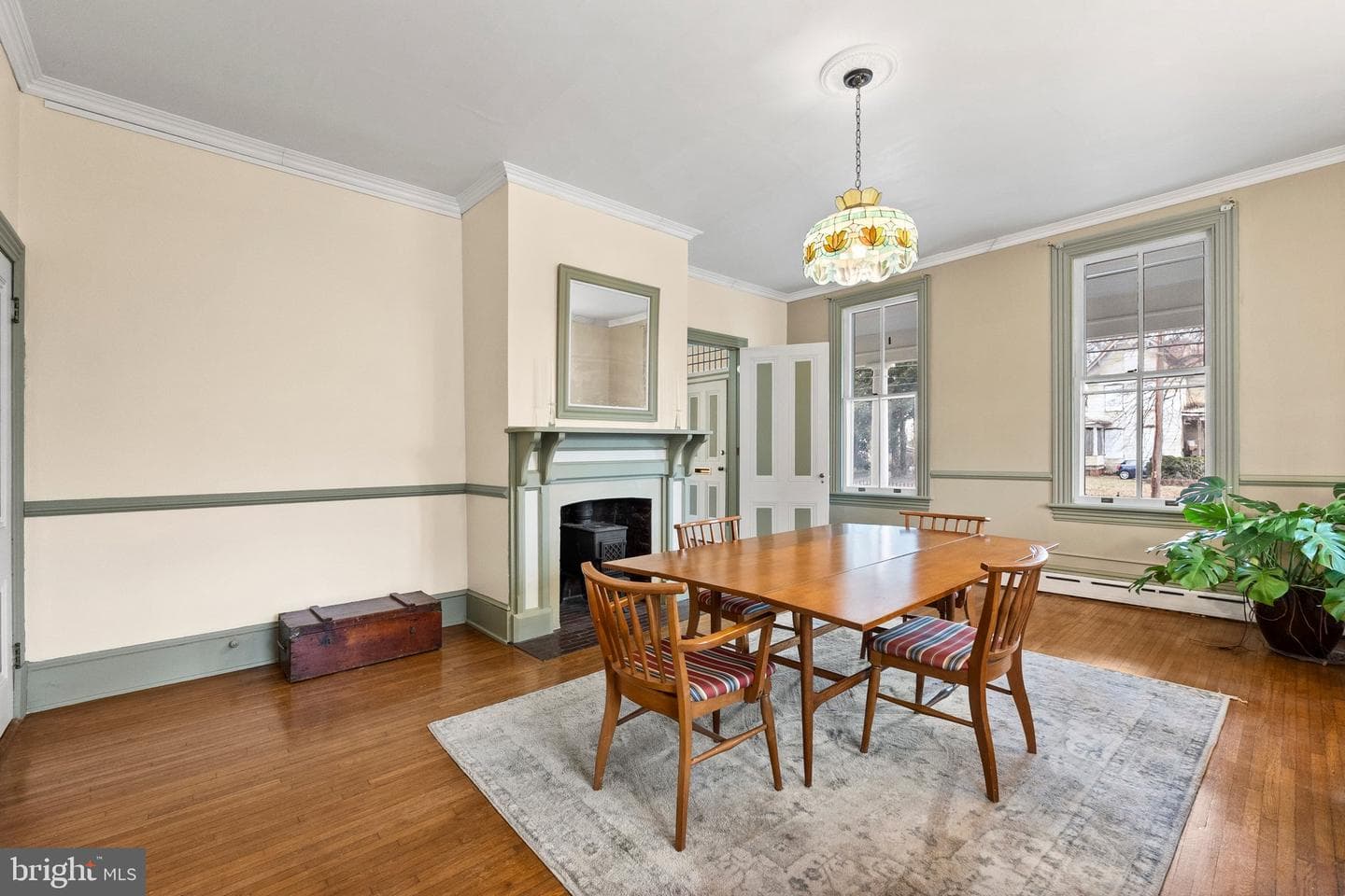 421 S George Street photo 14