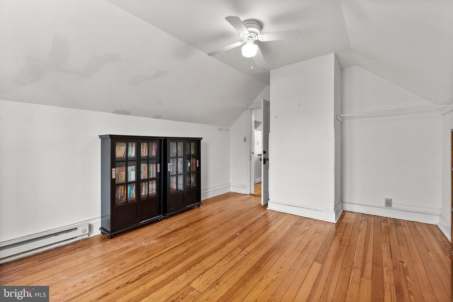 421 S George Street photo 68