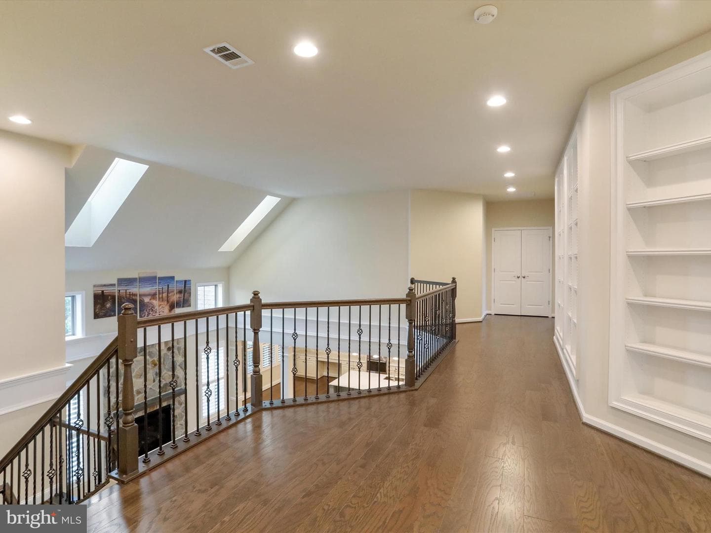 64 Robinson Way photo 33